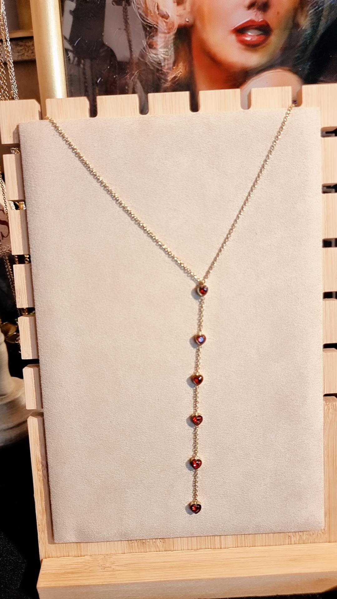 Collier coeur profond
