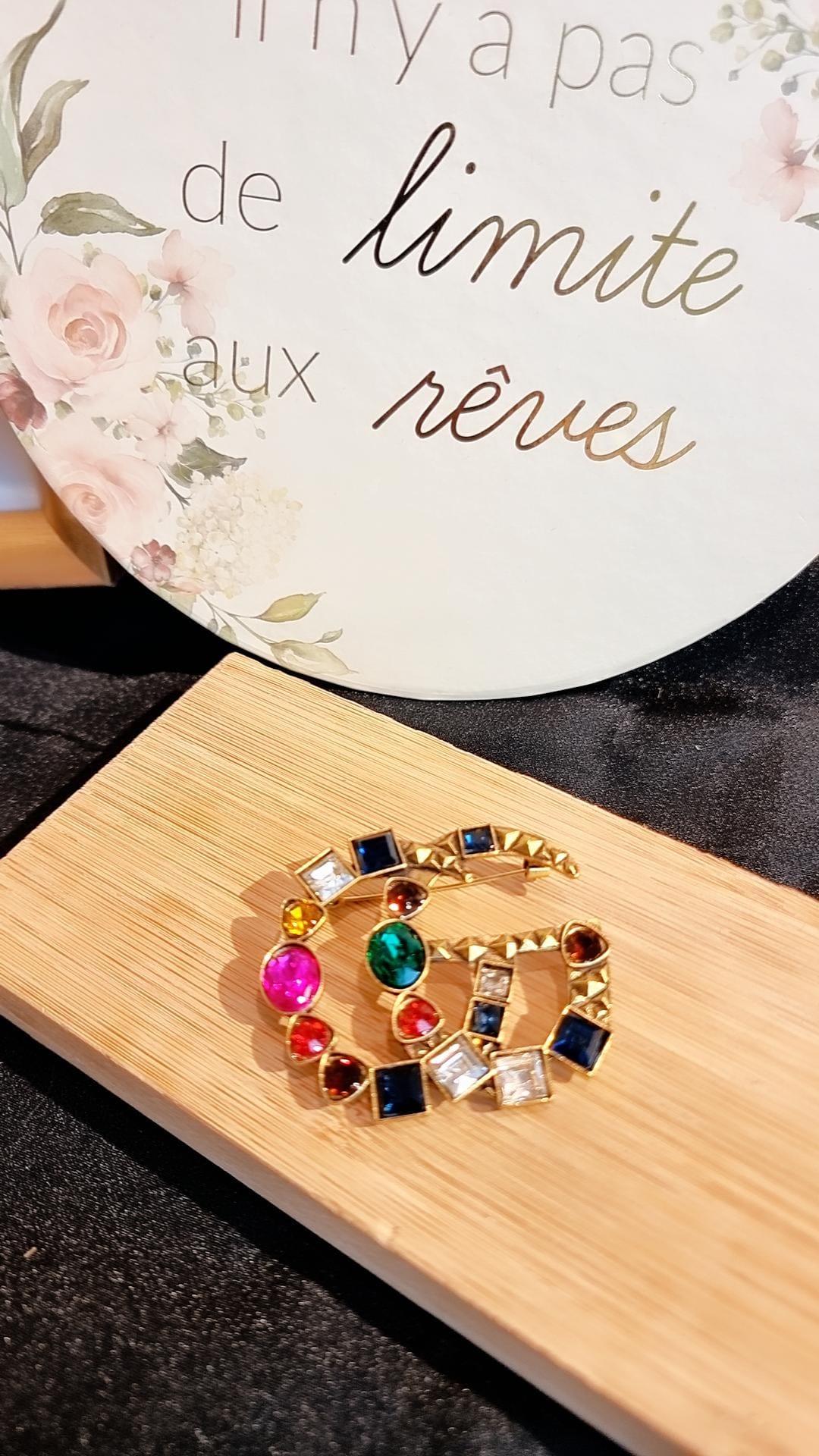 Broche G cristal