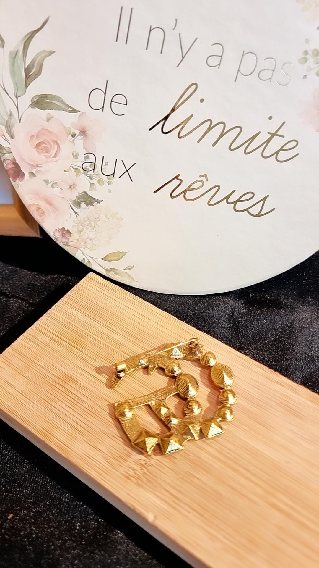 Broche G cristal