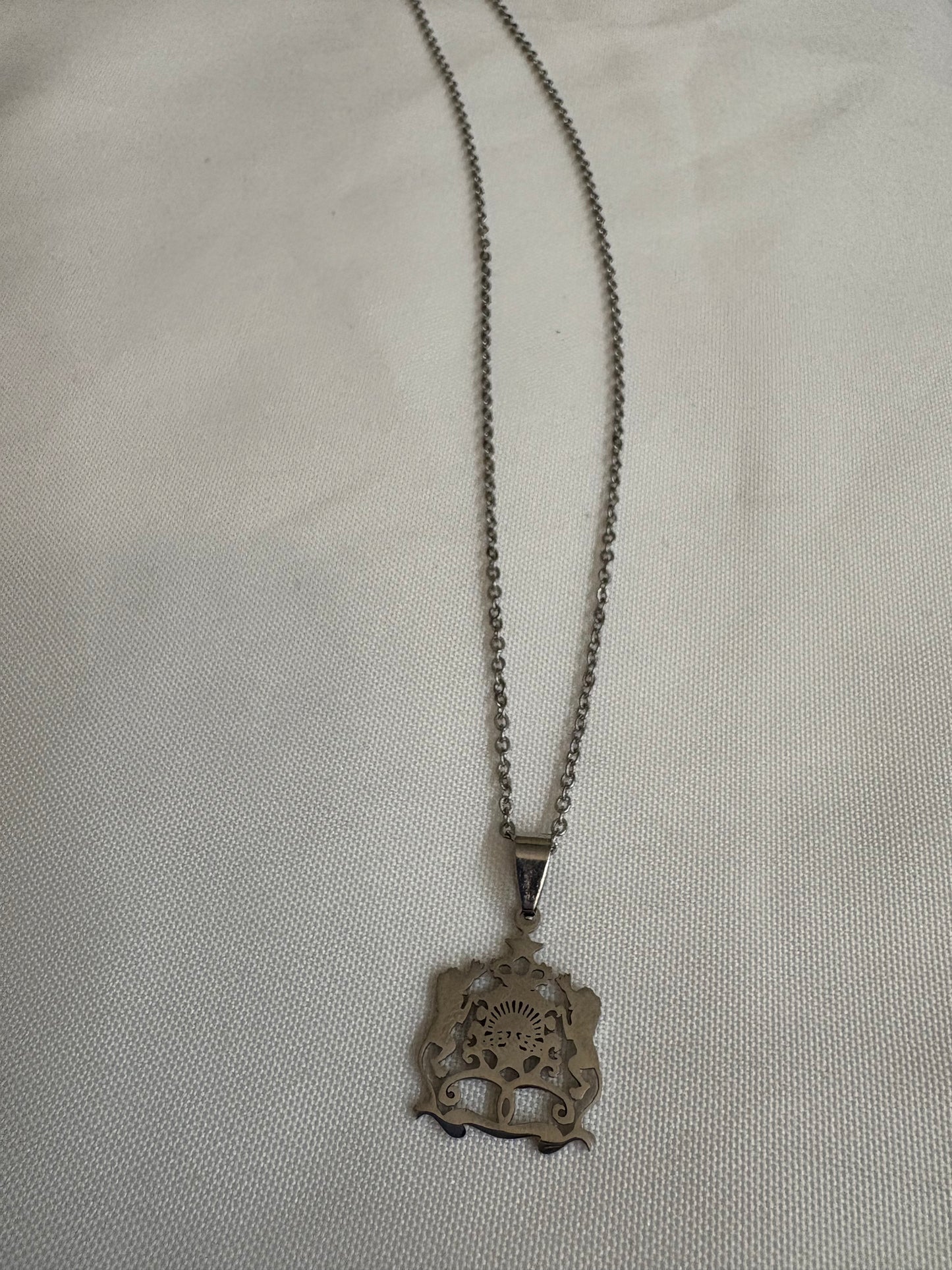 Collier Trône