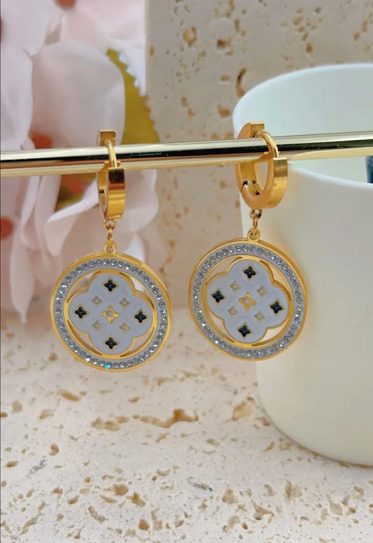 Crazy White - Boucles D’oreilles